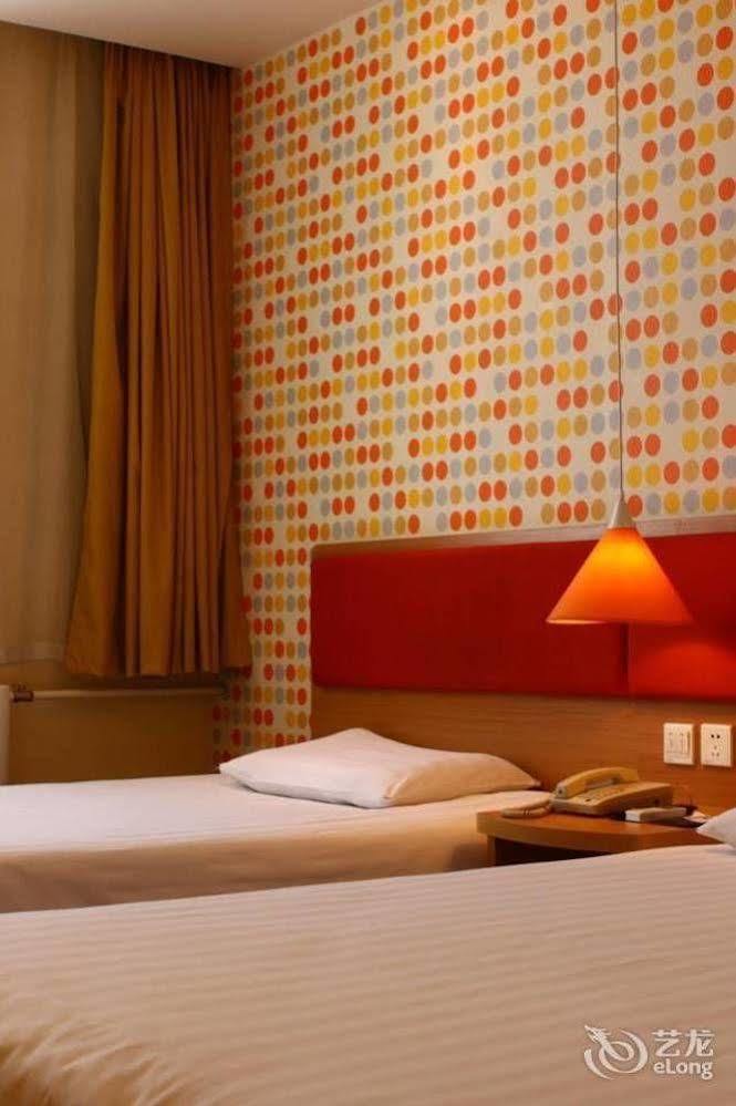 Home Inn Hongjialou Bagian luar foto